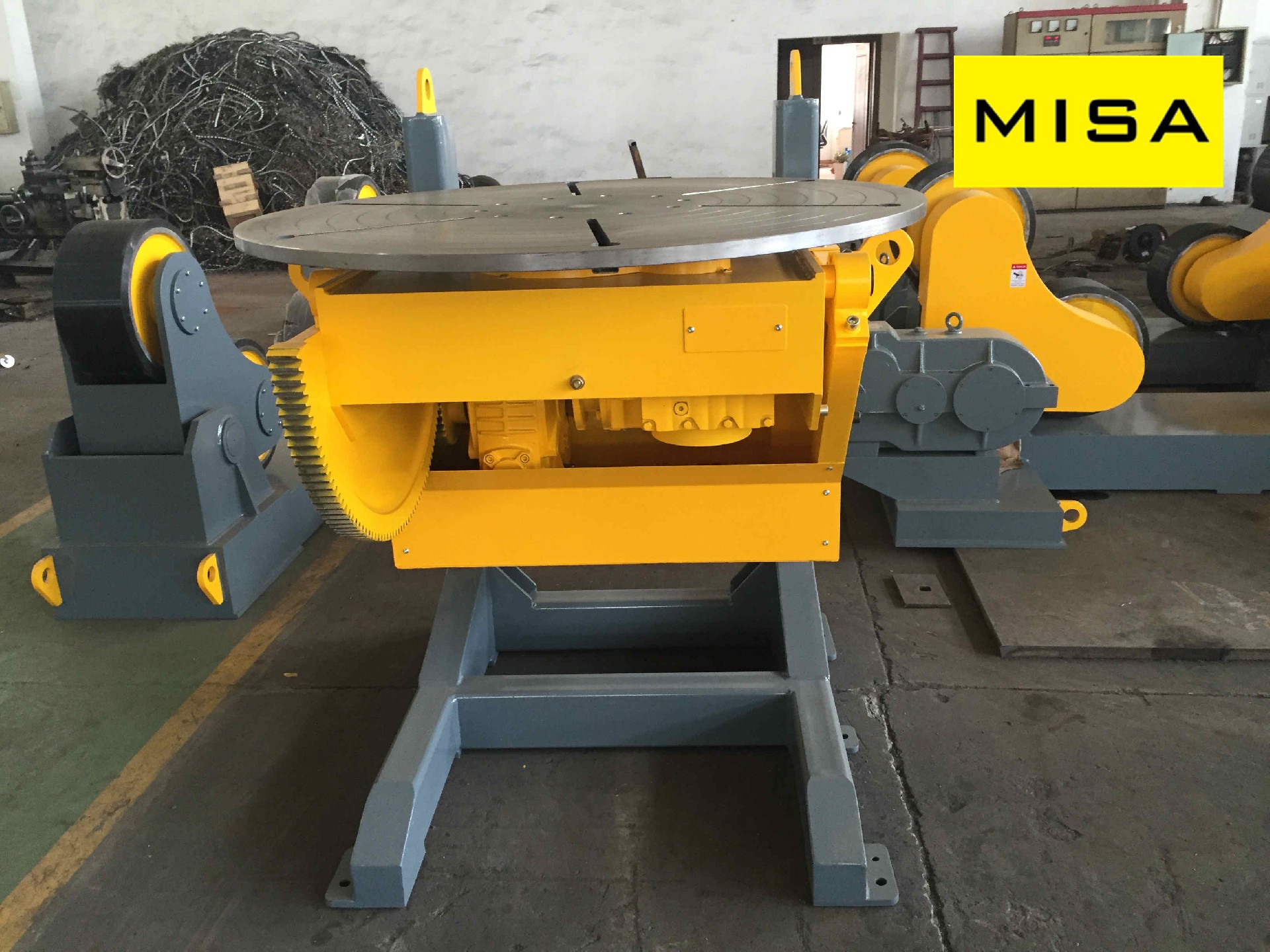 Manual Elevating Welding Positioner 1500mm Faceplate / Motorized Tilting