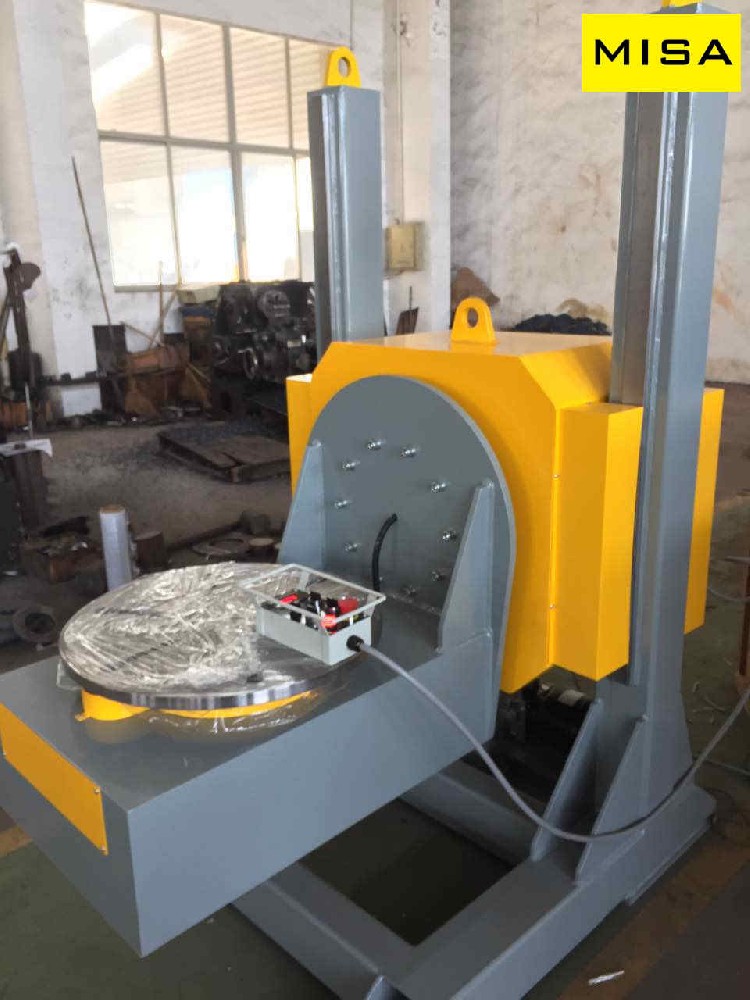 L - Type  Welding Positioner With 2000mm Table And 3kw Turning Power